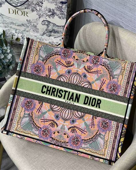 christian dior tote bag pink